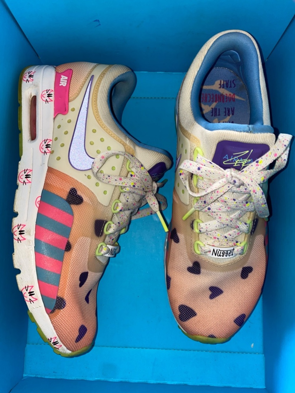 Nike 8.5 AIR MAX ZERO
DOERNBECHER FREESTYLE limited edition one insole missing